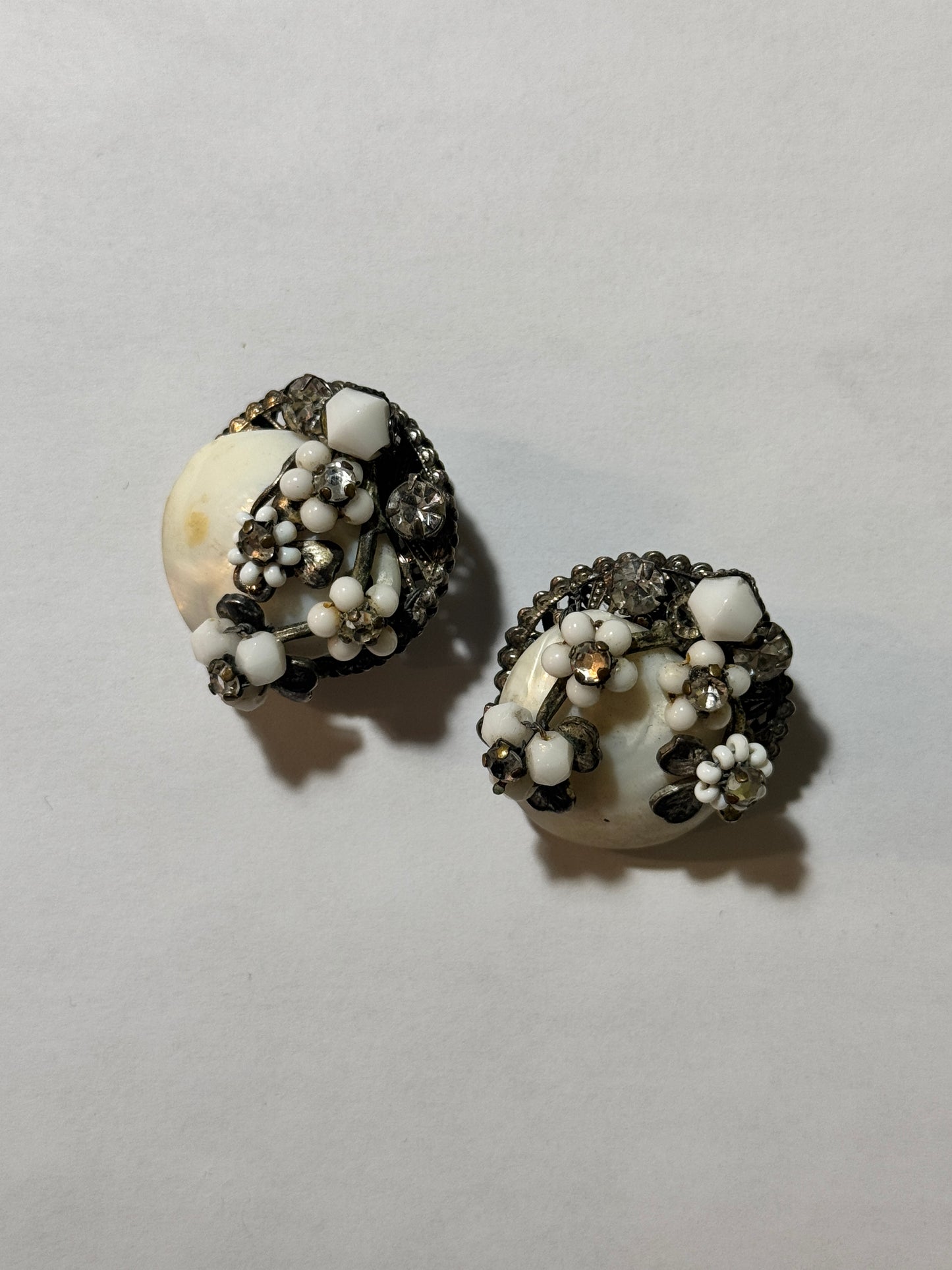 1950s Floral Mother of Pearl Clip On Earrings