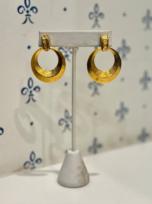 Vintage Mod Round Earrings